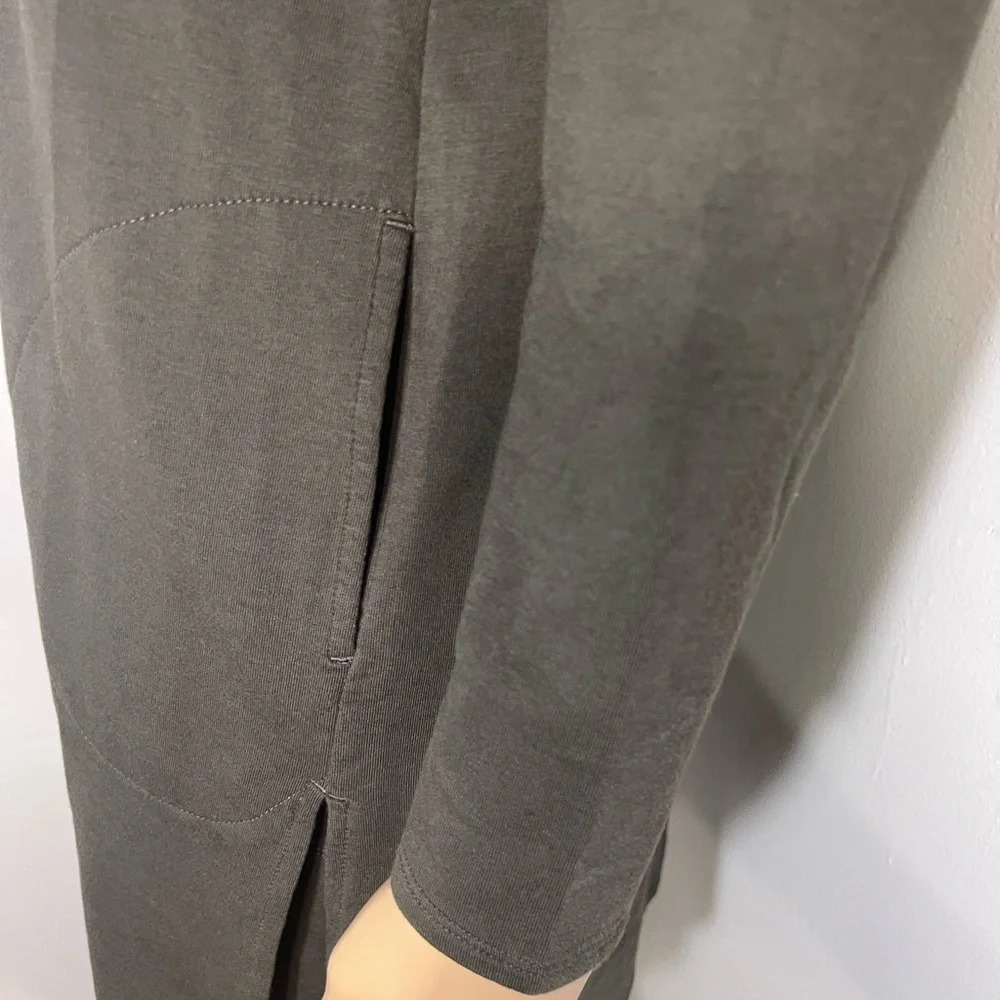 Pure Jill, XS-P oversized 2 piece, long sleeve hooded‎ shacket, matching capri - Picture 8 of 13